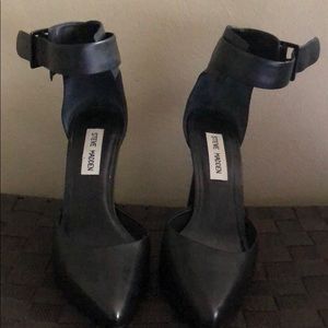 Steve Madden Flshback size 7